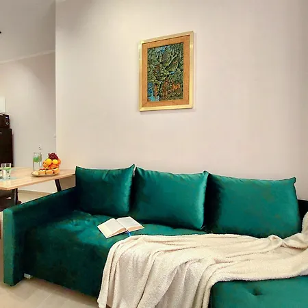 Apartmán Tropikalny W Samym Centrum, Z Parkingiem, 400m Do Pkp I Bus *