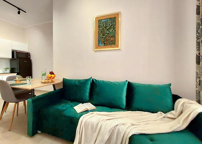 Apartmán Tropikalny W Samym Centrum, Z Parkingiem, 400m Do Pkp I Bus *
