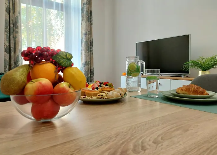 Apartmán Tropikalny W Samym Centrum, Z Parkingiem, 400m Do Pkp I Bus