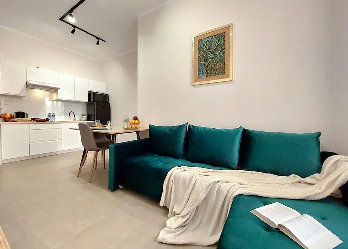 Tropikalny W Samym Centrum, Z Parkingiem, 400m Do Pkp I Bus