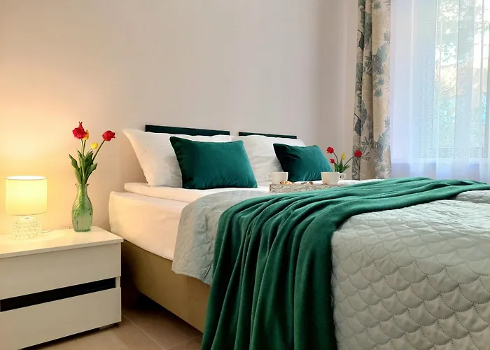 Apartmán Tropikalny W Samym Centrum, Z Parkingiem, 400m Do Pkp I Bus *